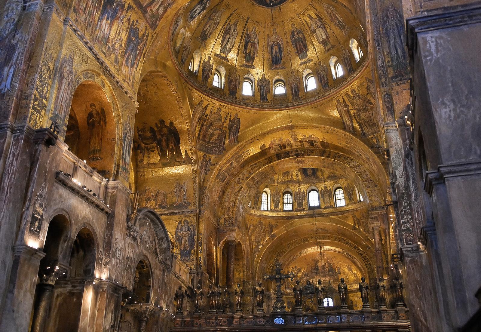 Nell'Oro di San Marco — St. Mark's Basilica — Venice